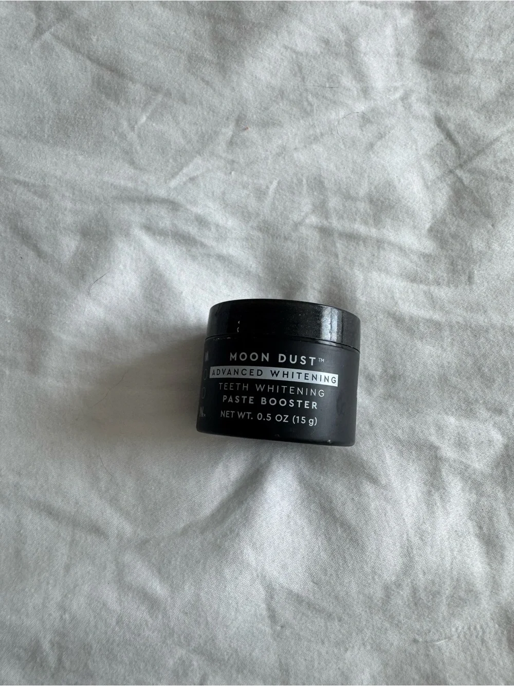Moon Dust teeth whitening booster